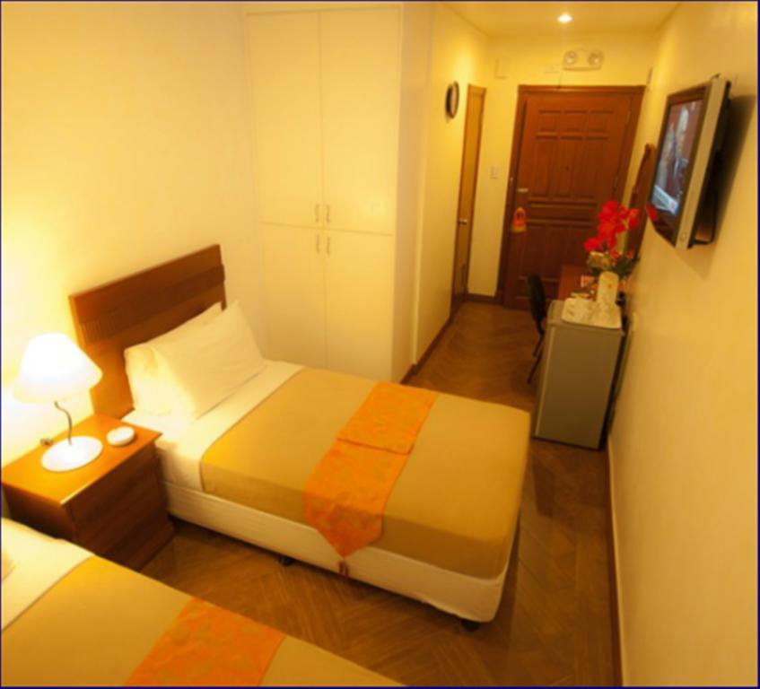 Avitel Hotel Makati City Cameră foto
